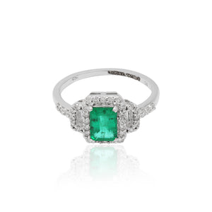 Rectangle Shape White Gold Emerald Gemstone Ring