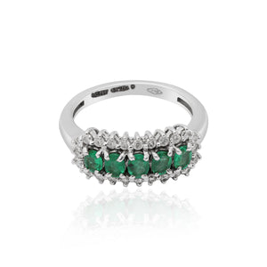 18K White Gold Oval Shape Emerald And Diamond Ring